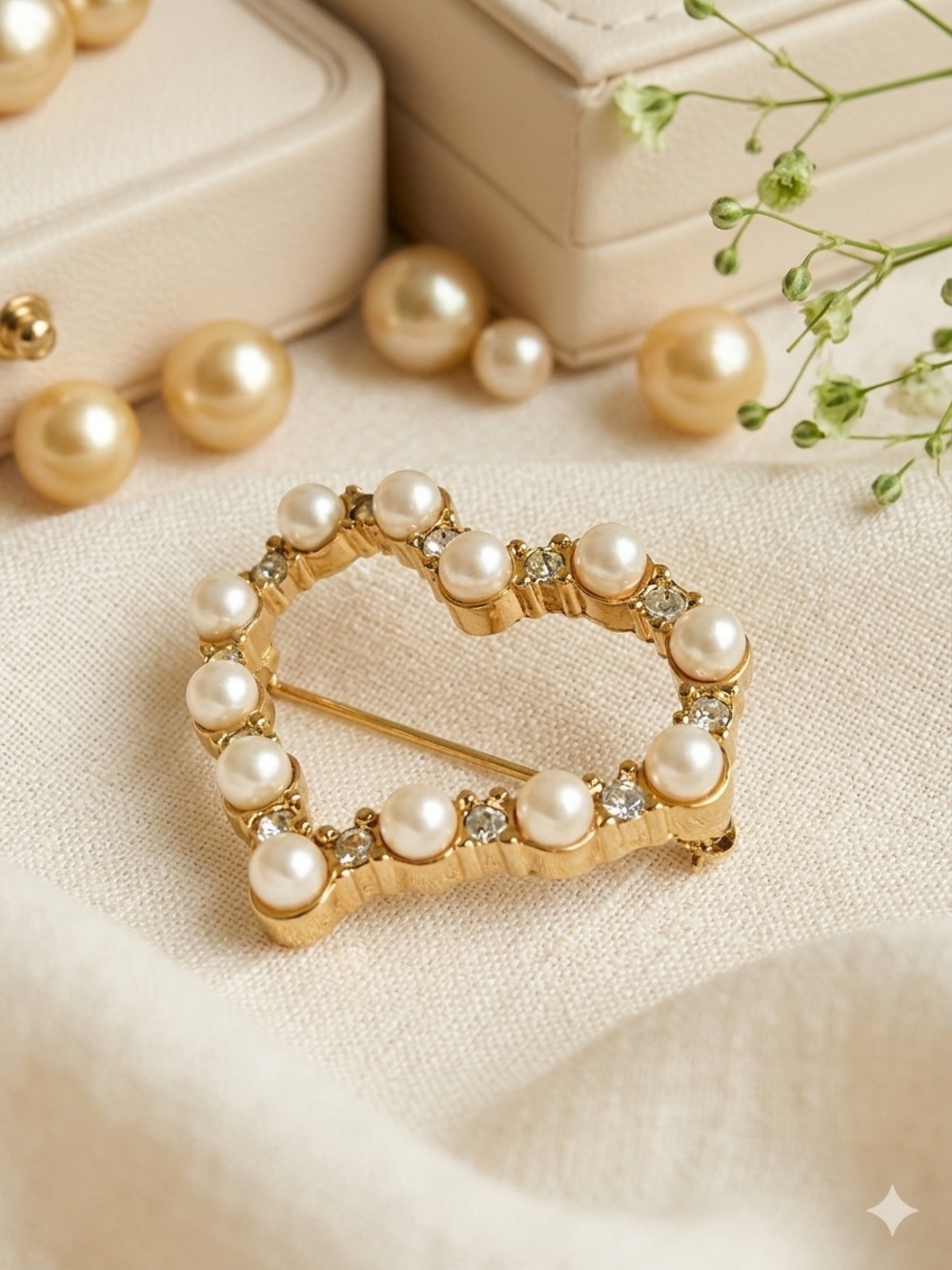 Vintage NINA RICCI Signed Faux Pearl